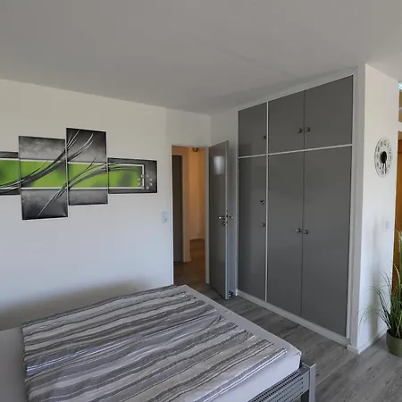 Apartmán Modernes Mit Grossem Balkon,schoener Aussicht Und Indoorpool *